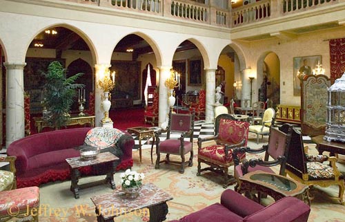Living Room 1105