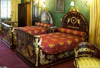 Johns Bed 1123